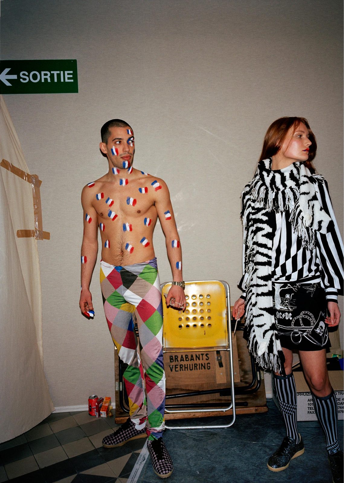 Openingsbeeld van het magazine Framing Fashion, foto Marleen Daniels